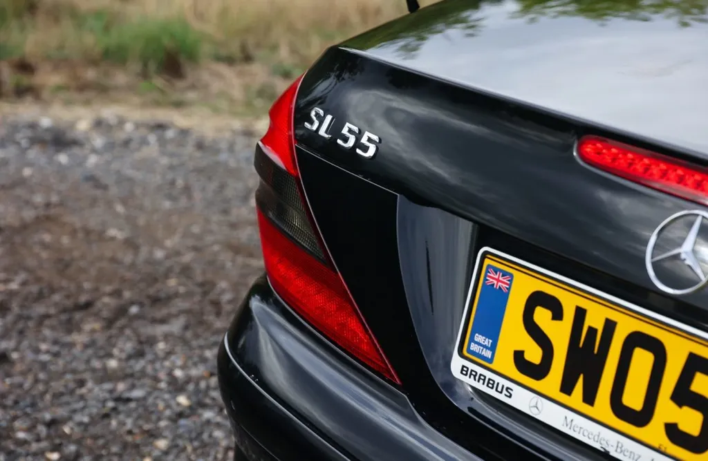 Mercedes benz sl series bm5uu68m75rjem4p1zzto