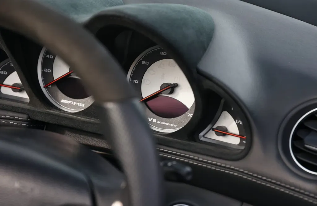 Mercedes benz sl series rok0j4au29btoaaox4rwc