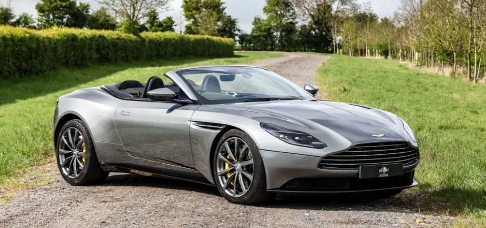 Aston martin db11 volante ragyy665yd1ee7u05bgao
