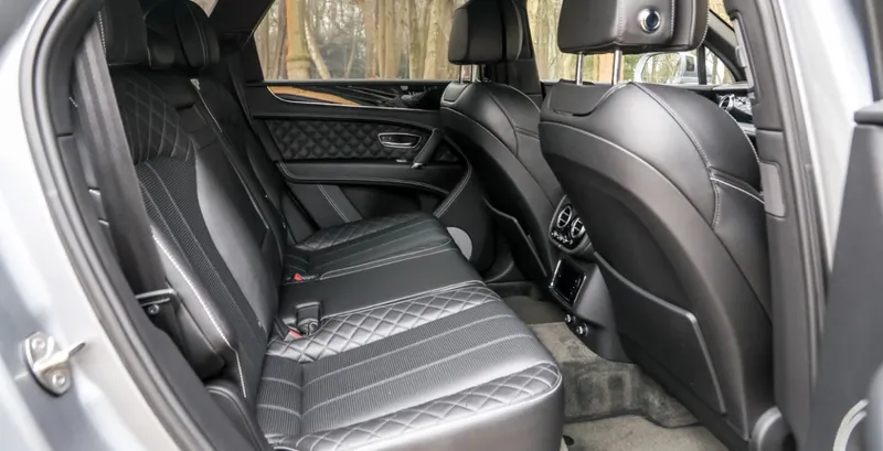 Bentley bentayga w12 ea5sal5l4ul6keayw8nfn