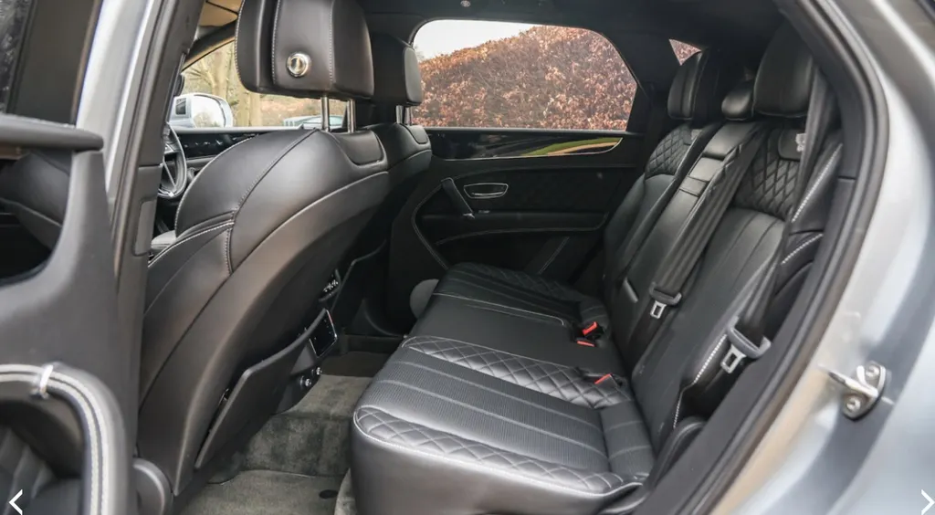 Bentley bentayga w12 fade89y4cgq1kwcpynusz