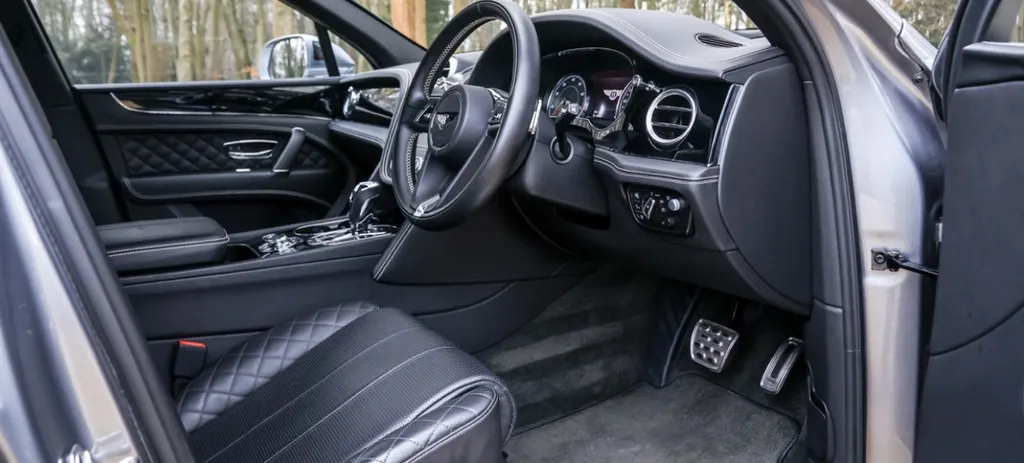 Bentley bentayga w12 ijgxk gtfjgqmlx8z8tvq