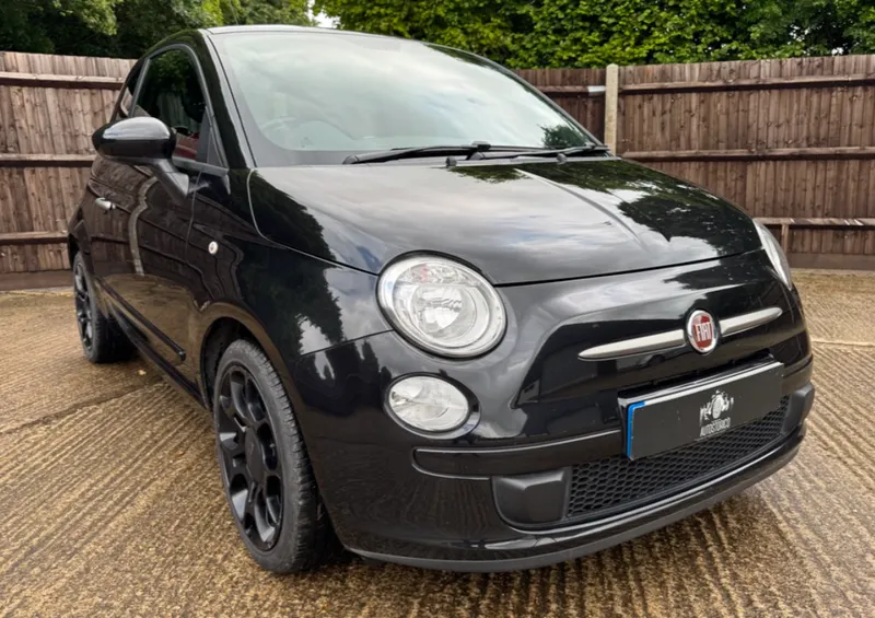 Fiat 500 hp4q3qb7yukh5ejysti7u