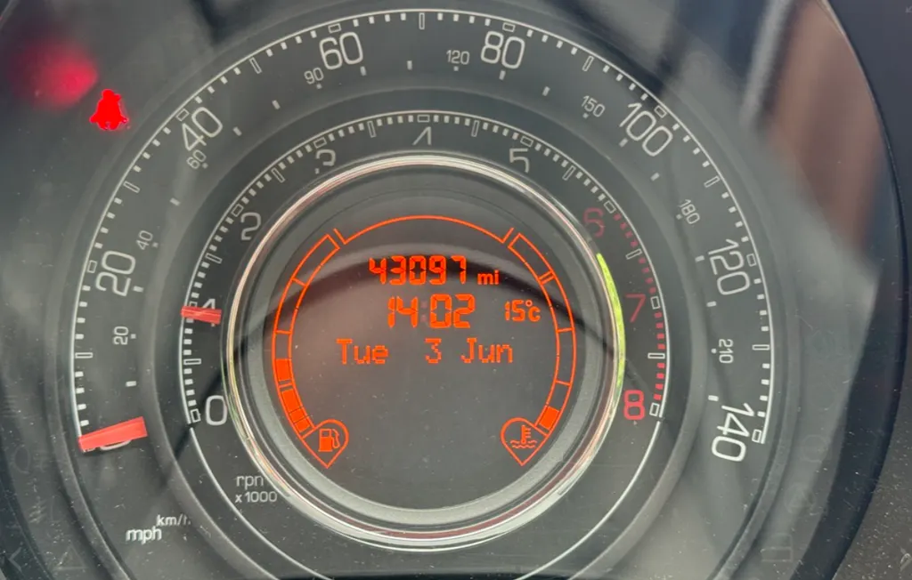 Fiat 500 ab9cdywcidhpge8jjmah5