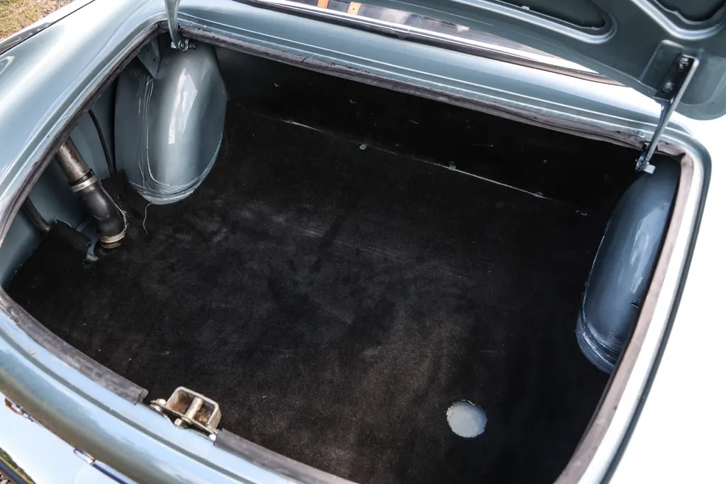 Volvo p1800 4jo4unql59mggrh  zgzz