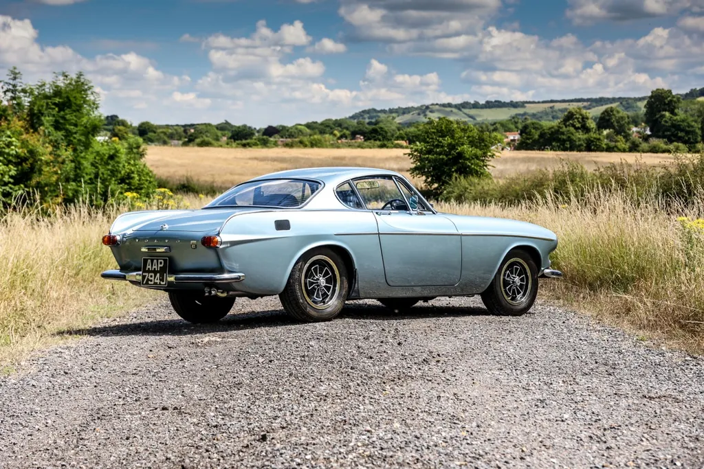 Volvo p1800 mre6cdbqdof8ndpmwxeie