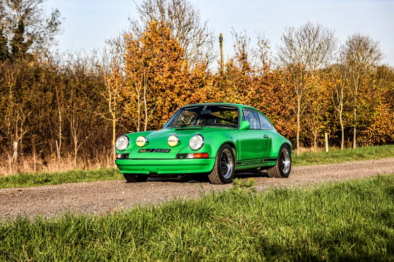 Porsche 911 p8t8qri3zg7cmlud3ixpi
