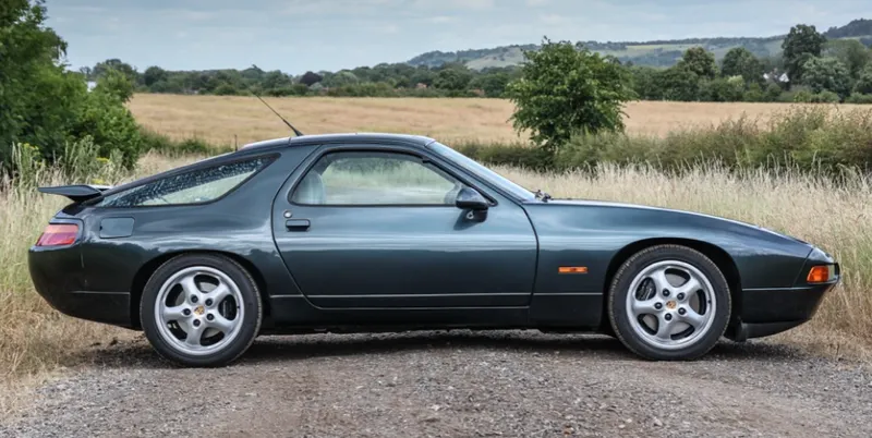 Porsche 928 gts kbhik38bipb4lp6if5l0u