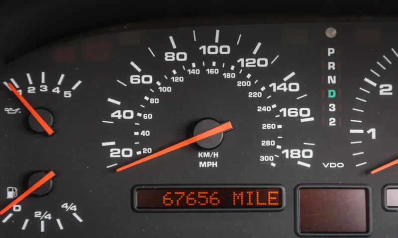 Porsche 928 gts zg8oqelo31p9yshsxcdlx