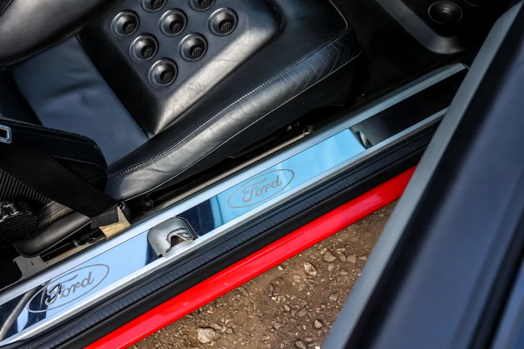 Ford gt nojzyiq12ctznxkyirxjk