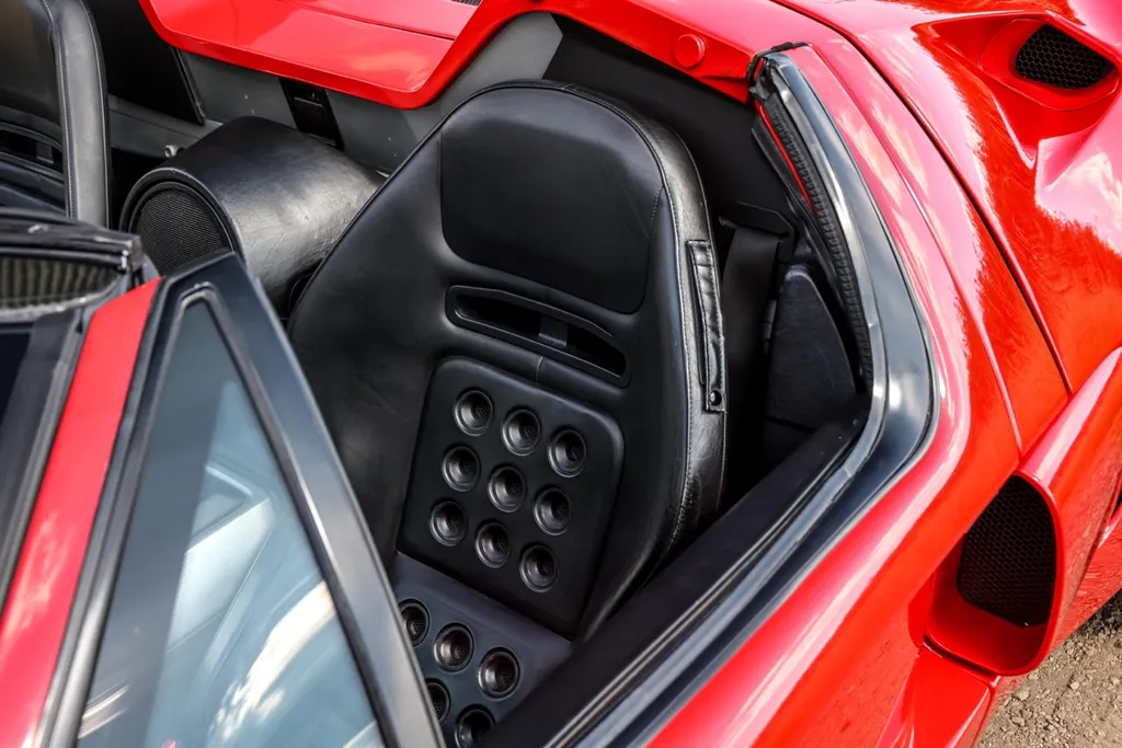Ford gt parlatgrntroqde6akdn0