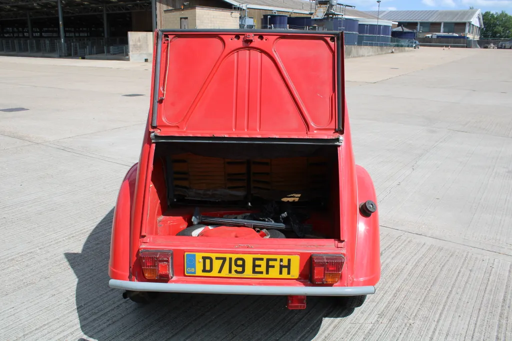 Citroen 2cv6 ih2akjb63qjqj3mmqrzkv