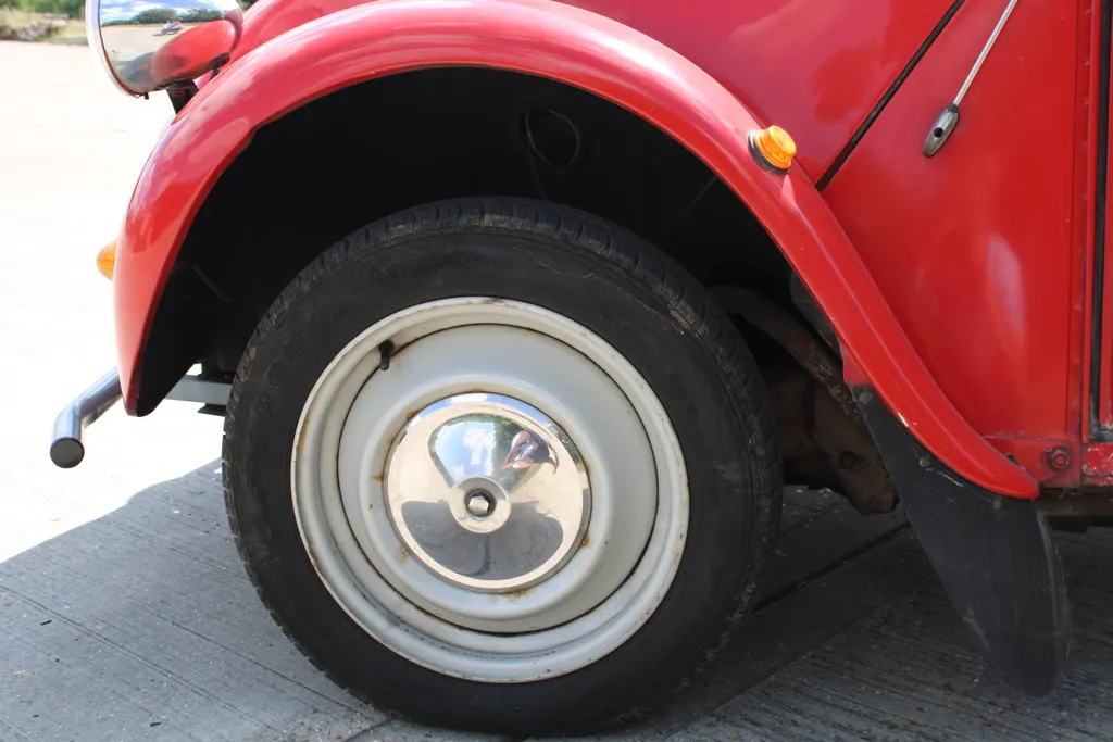 Citroen 2cv6 ncfvfmgdzuiu3li3 7exp