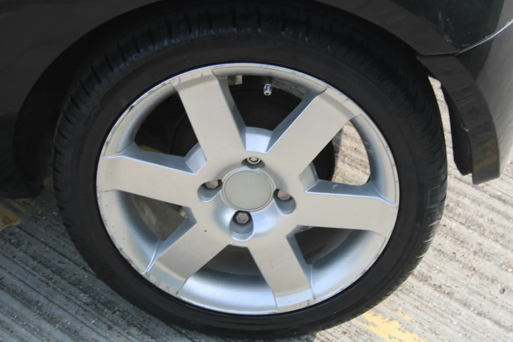 Ford streetka xj085frt74mc6vsszh4rg