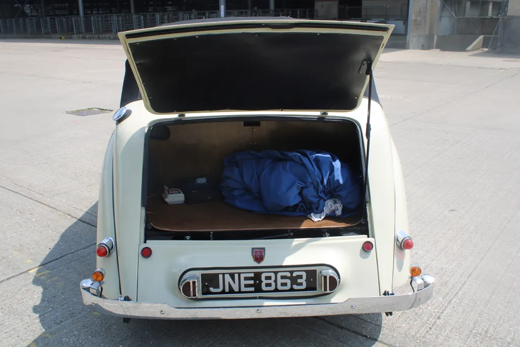Armstrong siddeley hurricane y47kyinrxtrvljkskp1d0