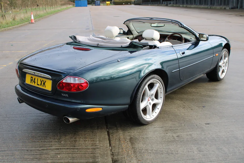 Jaguar xk8 yfhewcrkap czqgtf vrw