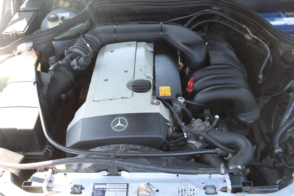 Mercedes benz e class d7pi ttietakrt3bzifgd