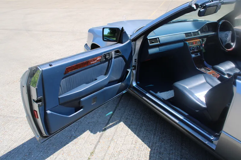 Mercedes benz e class e9jishrboq 8y9qkxw 9c