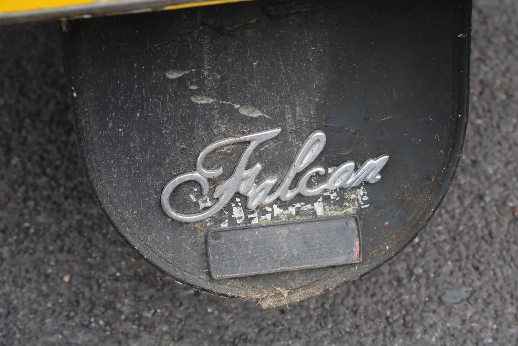 Falcon lx3 three wheeler  lykcl9grcnsyui5znxpx