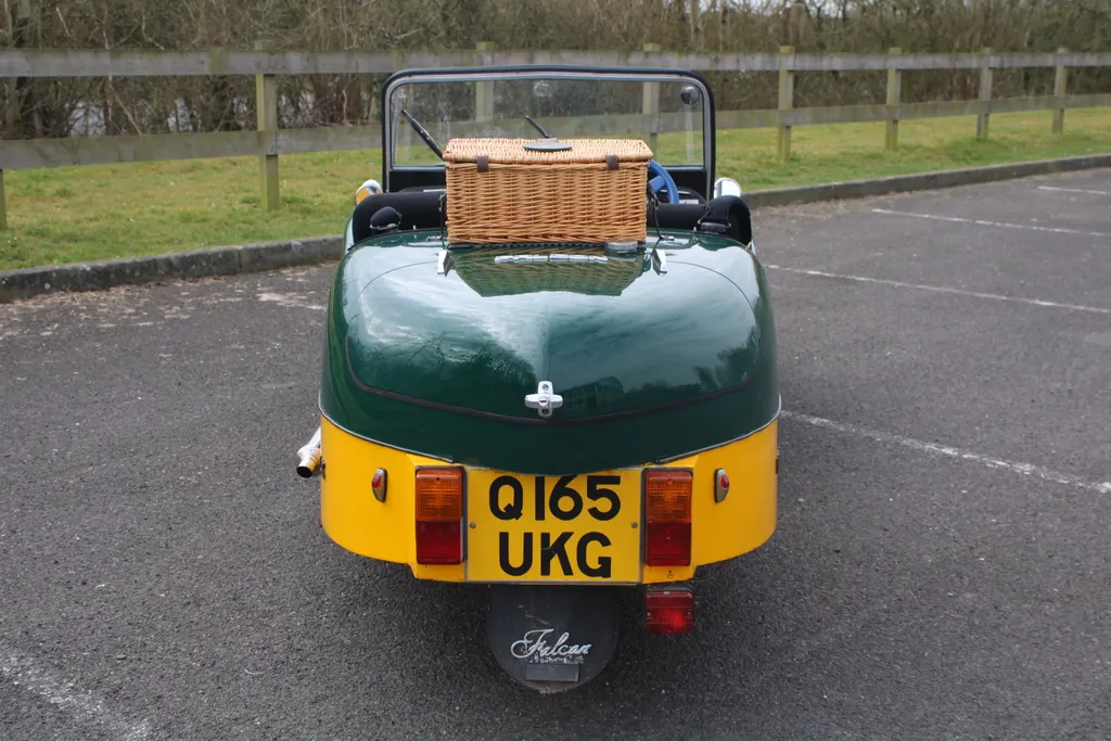 Falcon lx3 three wheeler grisymtagucoecqmfdjw7