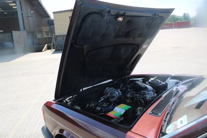 Bentley turbo r 3e6kni80uy0khg8te17t5