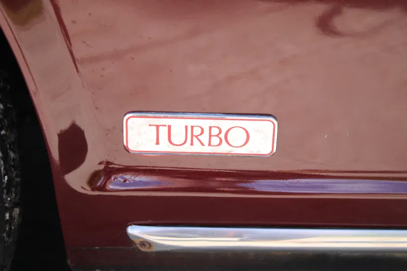 Bentley turbo r p6ruk57whf7eymk4poffe