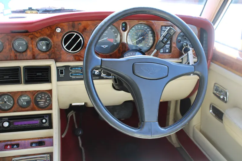 Bentley turbo r zkd495x9d6tupmmk8agwp