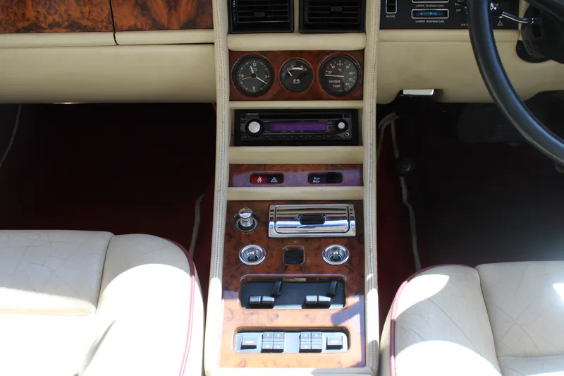 Bentley turbo r htvcw7d4k0uchbyv1us7w