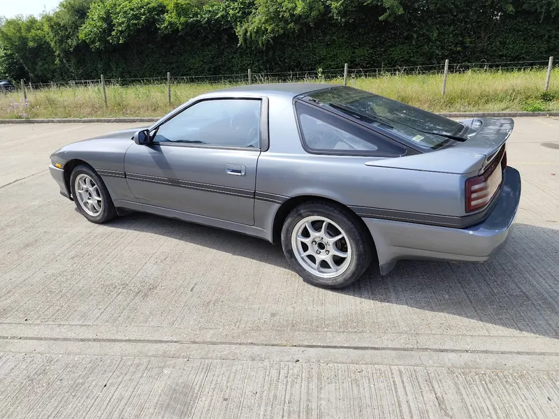 Toyota supra pn10zvbk2gmwin3znjtv2