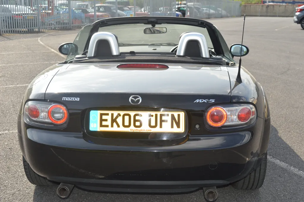 Mazda mx 5  iiapqslk8tlc9td syam
