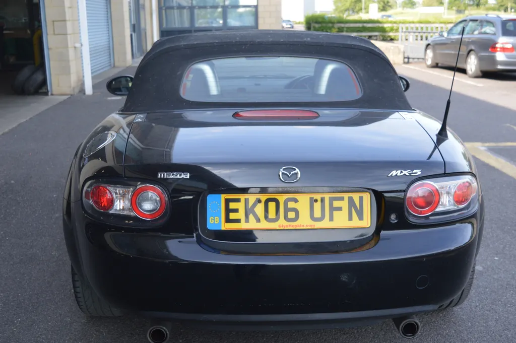 Mazda mx 5 snmvdj8ydaqzwth4cjehq