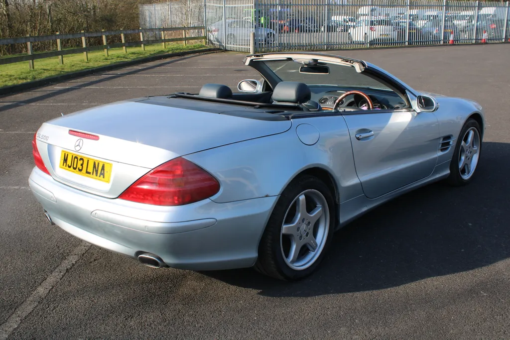 Mercedes benz sl series aejloshbancdhl8dg sej