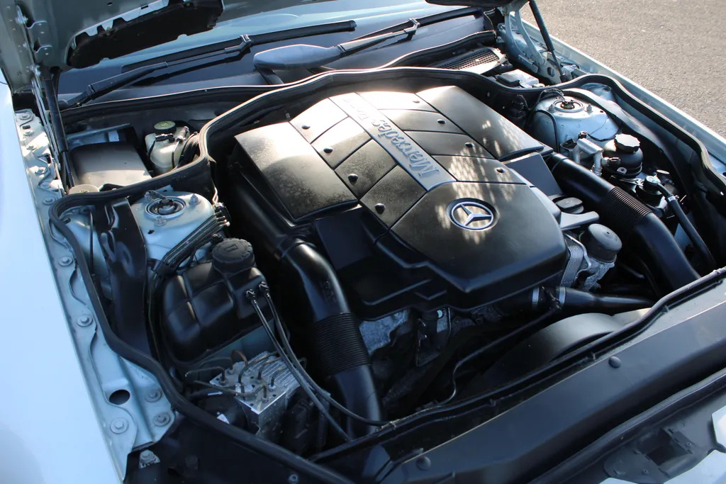 Mercedes benz sl series hkbqf3dt cgawqt1m3igw
