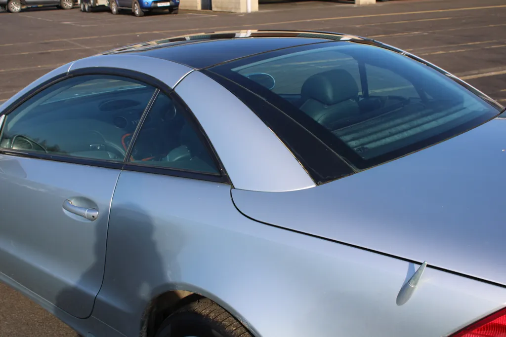 Mercedes benz sl series ci4jfs9ehyishe1w054dm