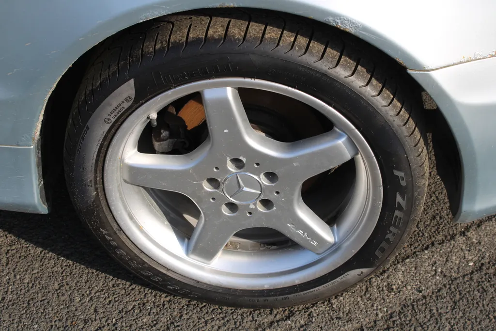 Mercedes benz sl series h5mwjxeos01h8pxufvk1b