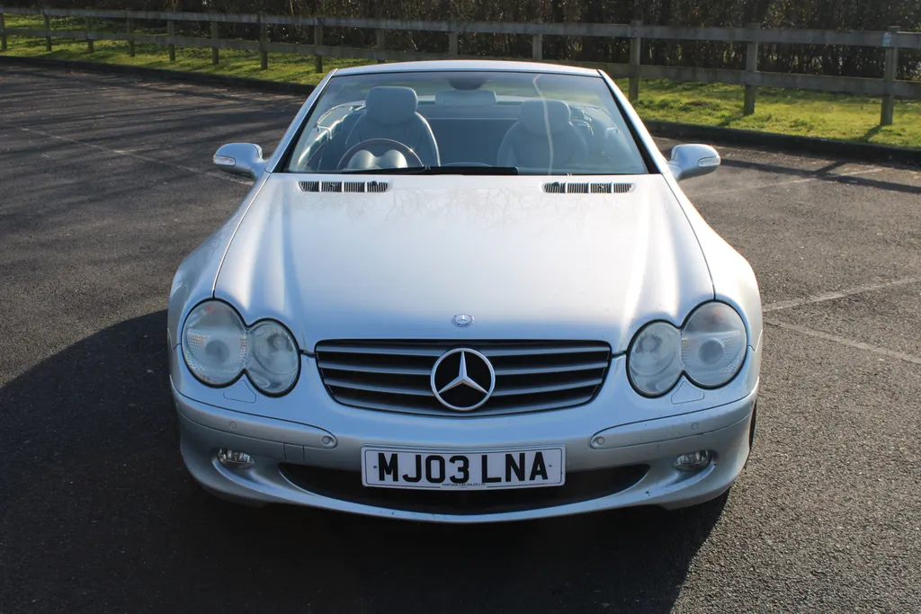 Mercedes benz sl series tquxkjaa7rmogm4w9juiq
