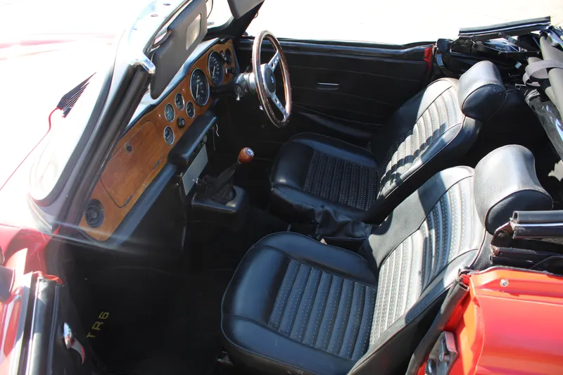 Triumph tr6 ka9ub viomlvl zffzq z
