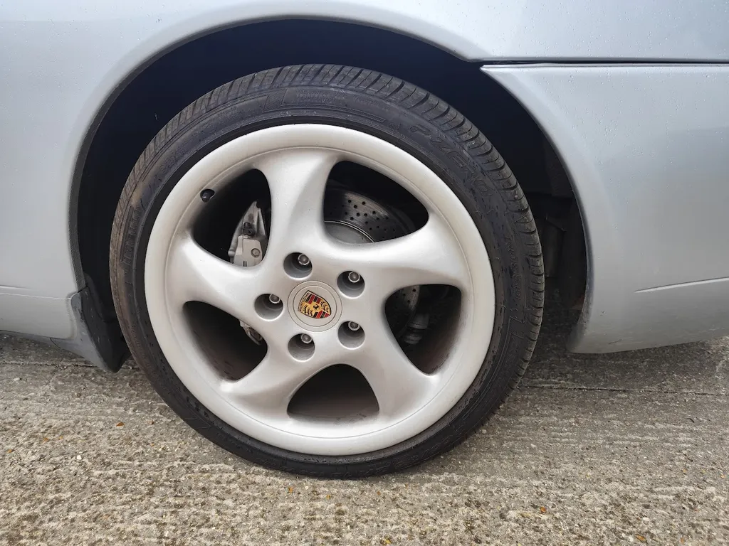 Porsche 911 aoe aoyayb nh0xe0hykr