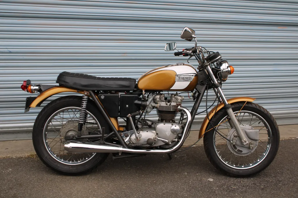 Triumph bonneville 0wytpqwouefrmifxzax7z