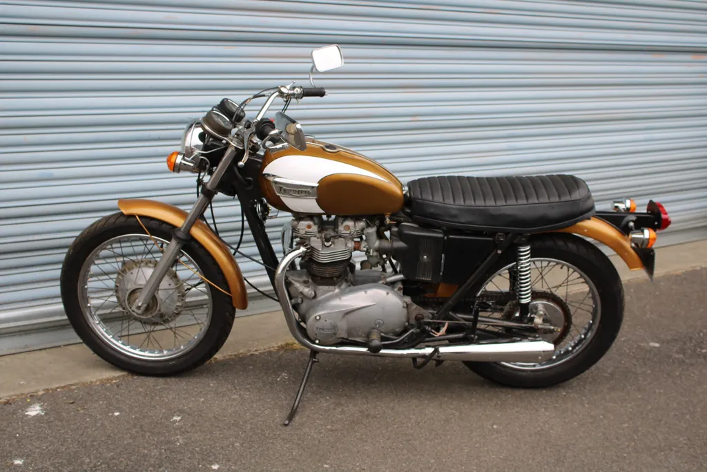 Triumph bonneville u2semmqfuvioisncdlnar