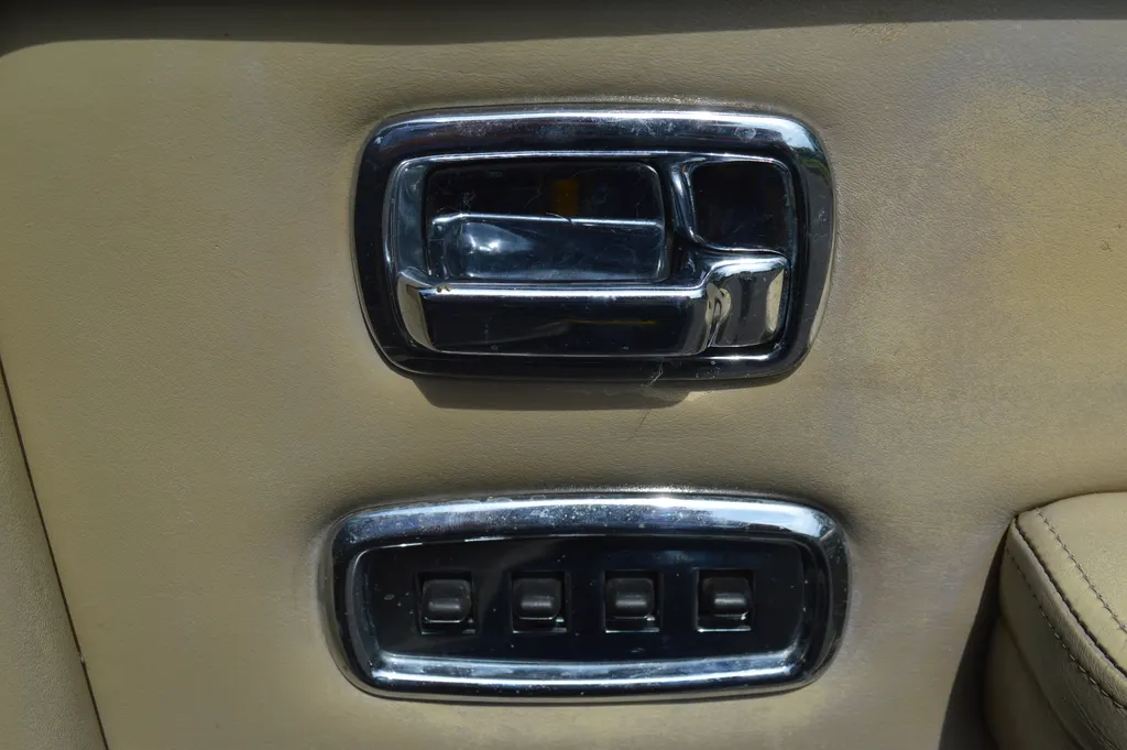 Rolls royce silver spirit grey r7 usb4fc9zrzswj