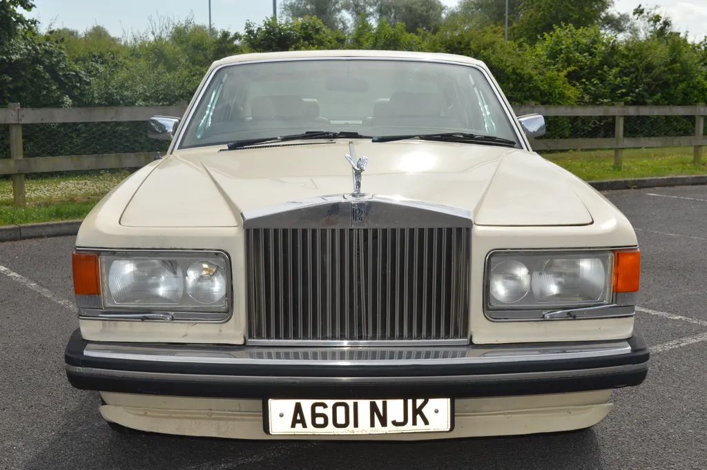 Rolls royce silver spirit xentprxpe0vsfy9ovroir