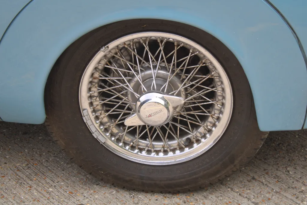 Jaguar 240 2jw43oqwxfc4rr1yqi2y 