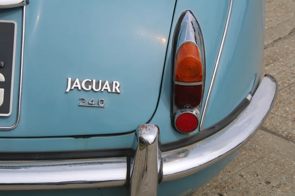Jaguar 240 7vehnb2pskidx lpwwj9b
