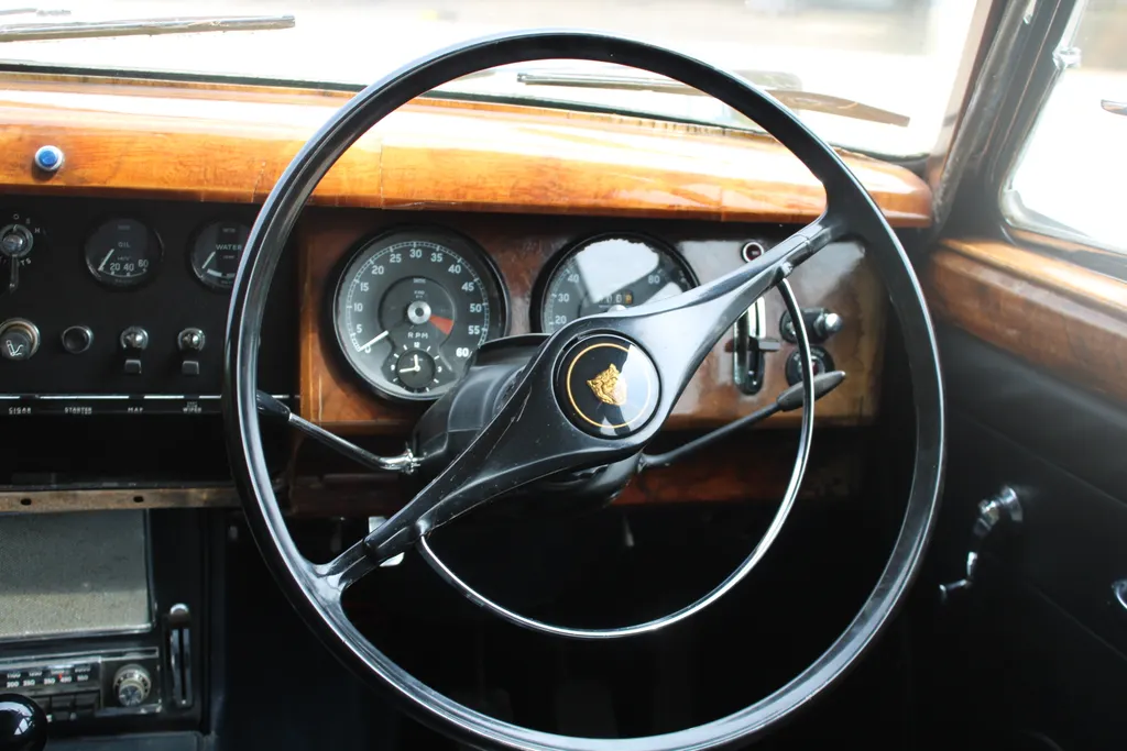 Jaguar 240 jhsrk nanpqt4yua7dome