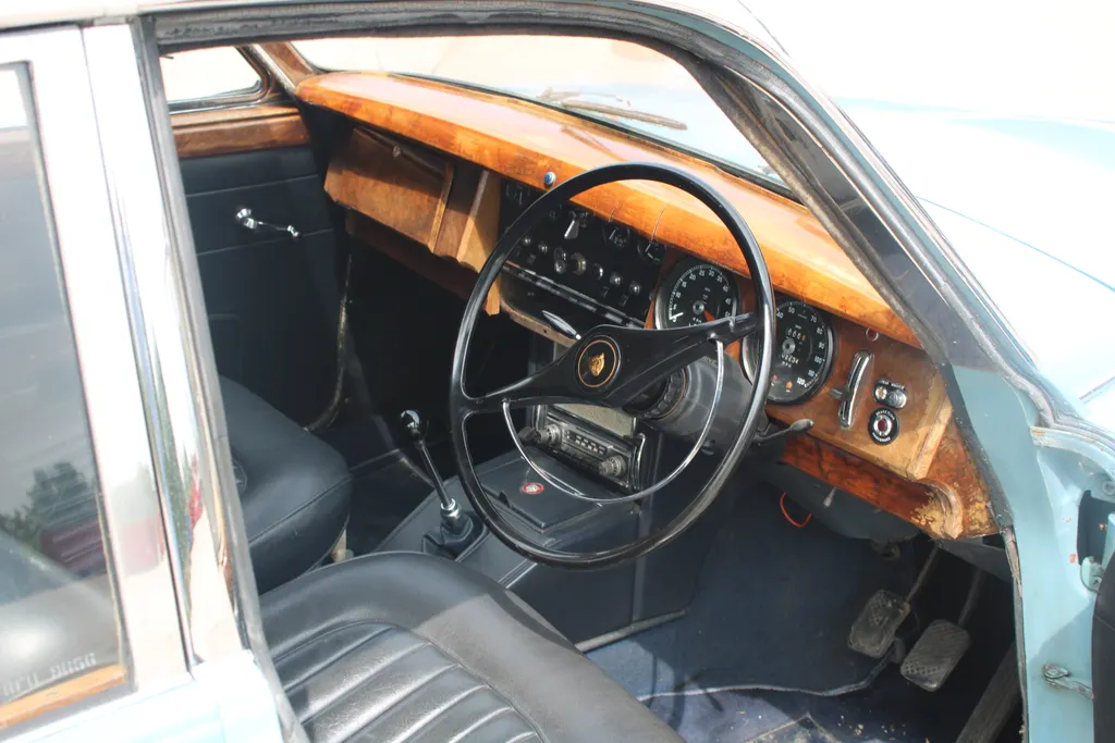 Jaguar 240 ddhlr tl9hvmupuljj zq