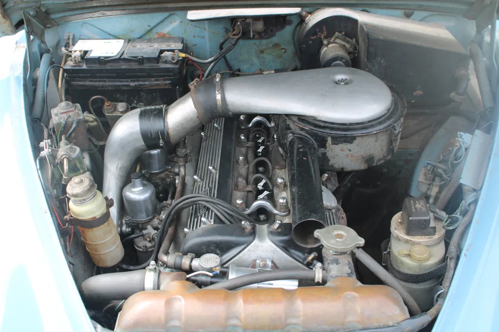 Jaguar 240 mobesmteoug6eeyra4vyq