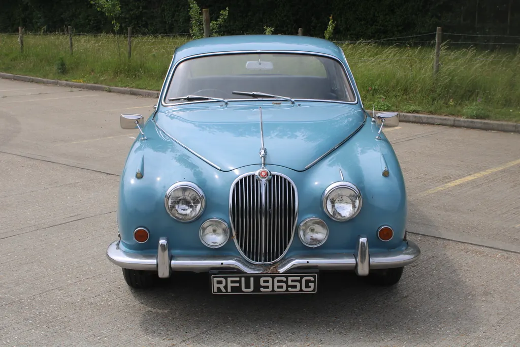 Jaguar 240 wruwaf6ww1s7an jh6 0m