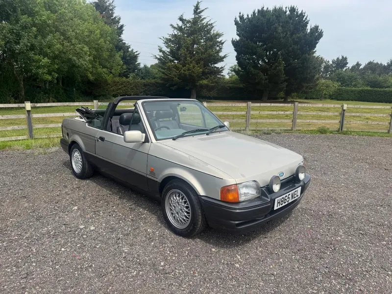 Ford escort jvp7ufs8xmjp8ttrjfsdv