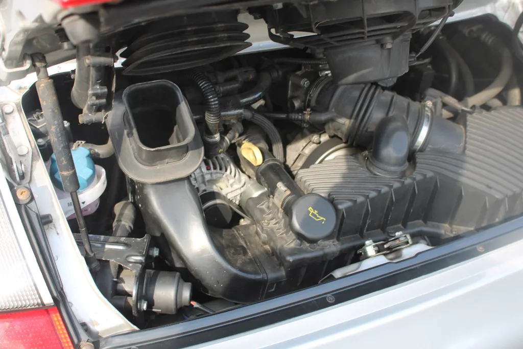Porsche 911 scxjnt6g0cazobua vrlq